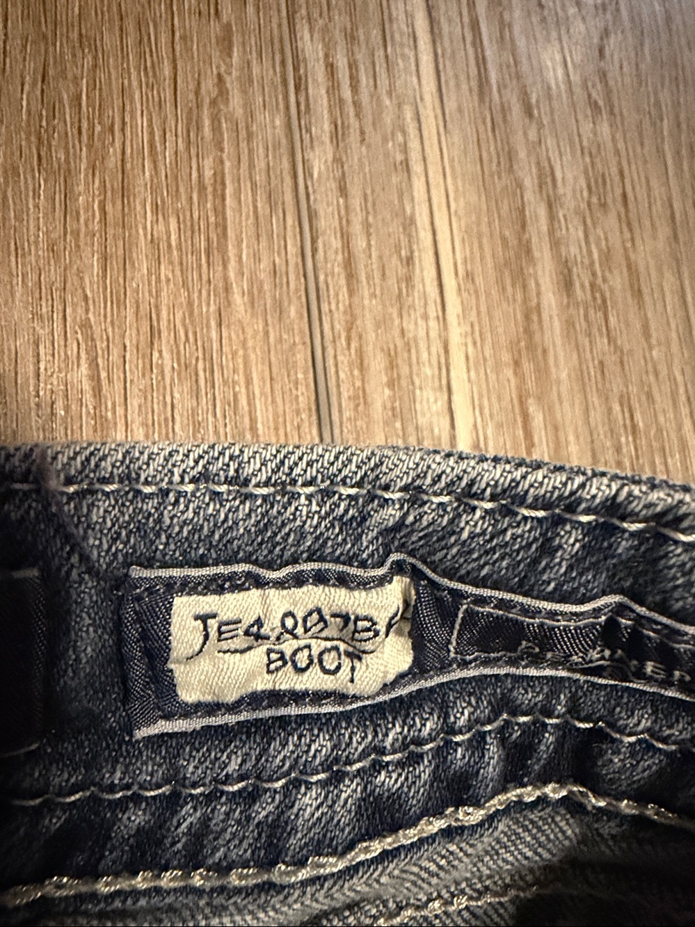 Miss Me Distressed Mid Wash Blue Boot Leg Jeans - Picture 4 of 7